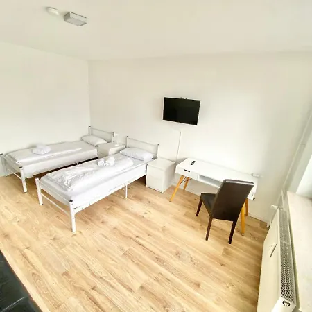 Apartment Voll Ausgestattete 3-zimmer-wohnung Bei Den Designer Outlets,vw, Autostadt & Hbf