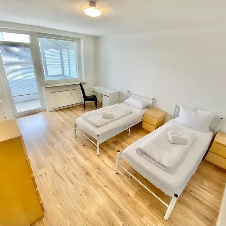 Apartment Voll Ausgestattete 3-zimmer-wohnung Bei Den Designer Outlets,vw, Autostadt & Hbf