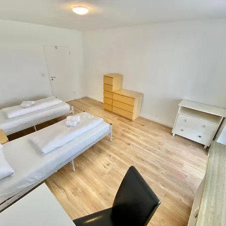 Voll Ausgestattete 3-zimmer-wohnung Bei Den Designer Outlets,vw, Autostadt & Hbf