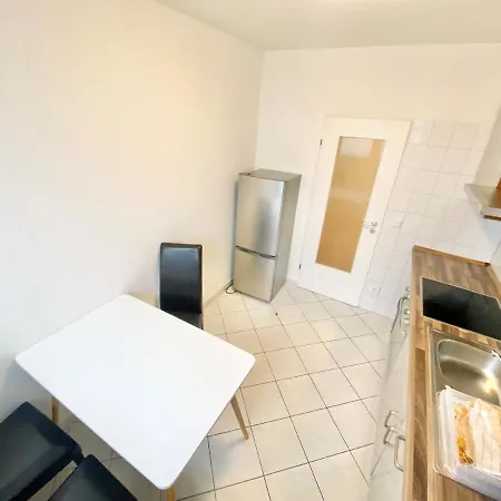 Apartment Voll Ausgestattete 3-zimmer-wohnung Bei Den Designer Outlets,vw, Autostadt & Hbf *